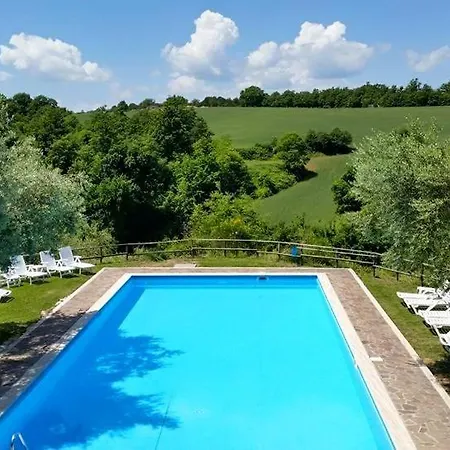 Madonna Della Sanita Sleeps 2 Pool Wifi Apartment Citta della Pieve